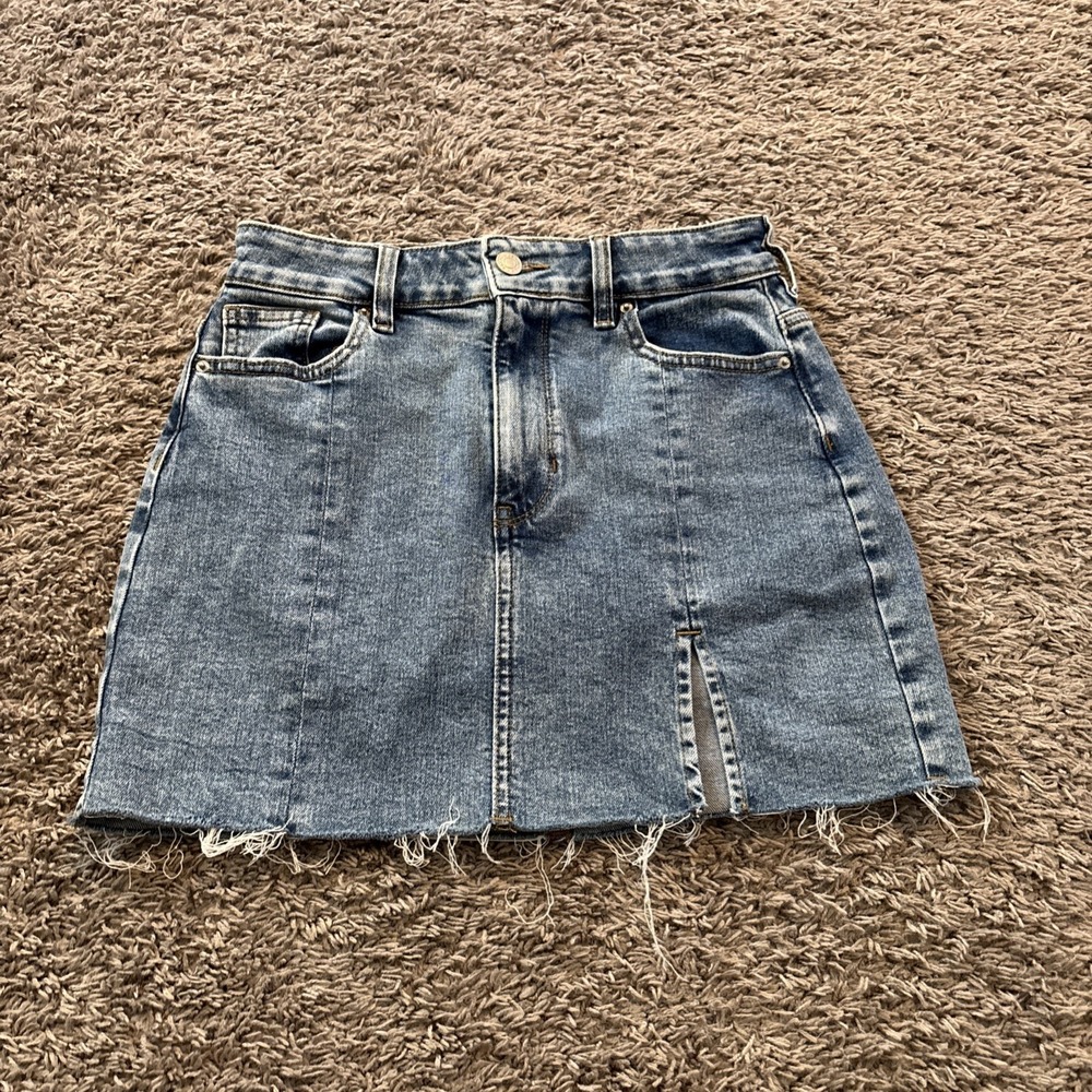 Pacsun Skirt Blue Wash Denim Mini Skirt Full‎ Front Zip Size 25 Waist